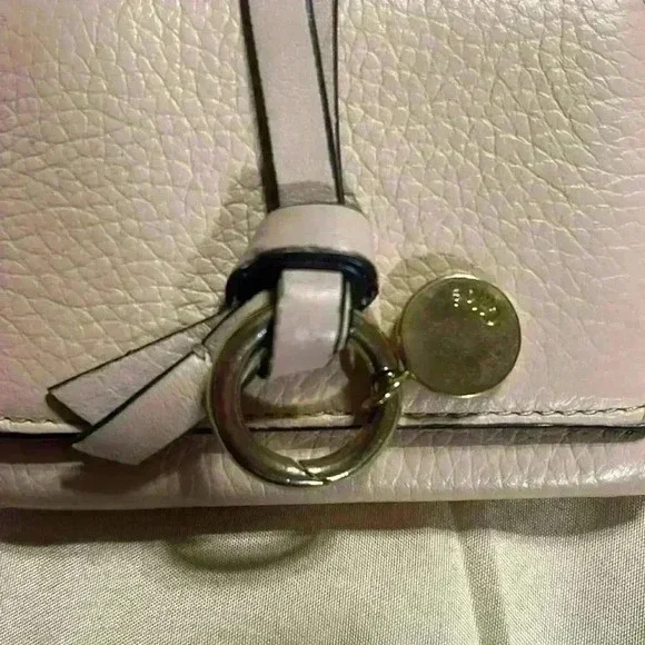 Chloe Mini Compact Wallet - Picture 4 of 9